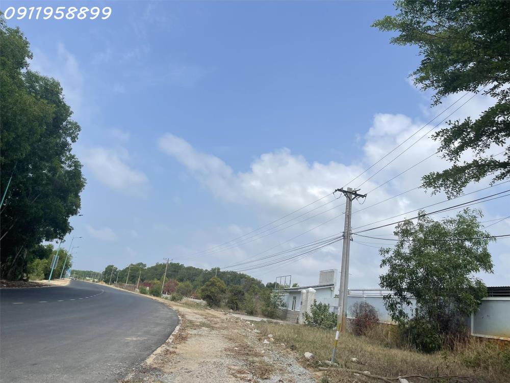 Bán đất thổ cư Đường Hùng Vương, thị xã LaGi chỉ 6.5 triệu/m2 view Biển2510784