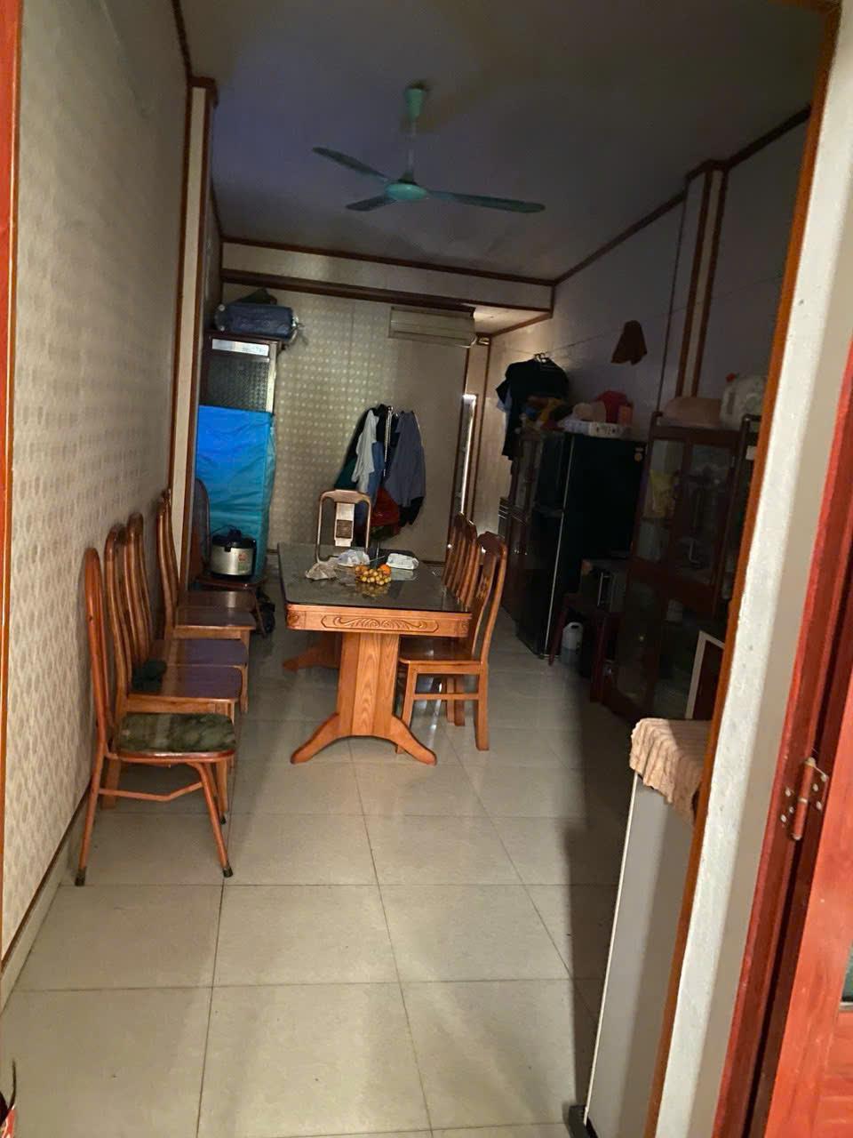NHÀ ĐẸP - VỊ TRÍ TỐT - Chính Chủ Cần Bán Căn Nhà Mặt Đường QL10, phố Tân Thành, Kim Sơn, Ninh Bình2619865