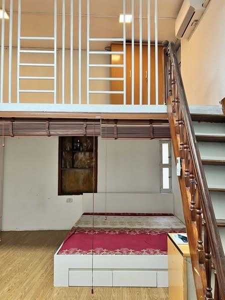 Mình cần cho thuê ở hộ GĐcăn hộ TT tầng 2 Phố Hàng Quạt 60m2, 2 ngủ,  Full đồ, 9 Triệu2347377