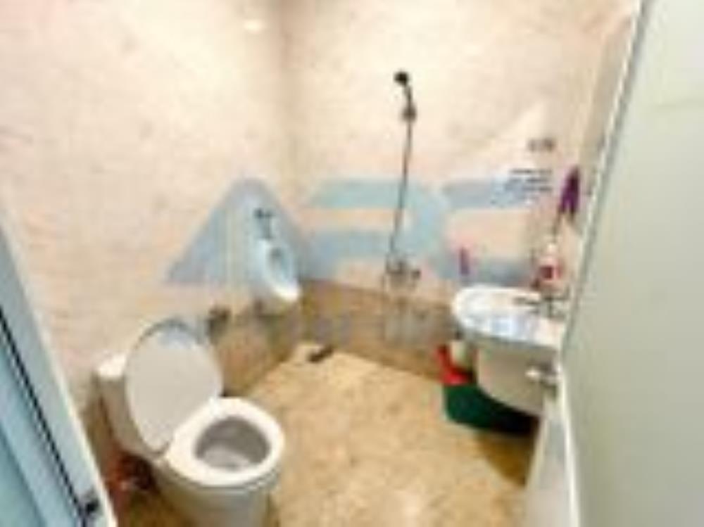 Thuê văn phòng Nam Phát Center 10tr - Máy lạnh, bàn ghế, xe rộng rãi, vị trí đẹp2616077