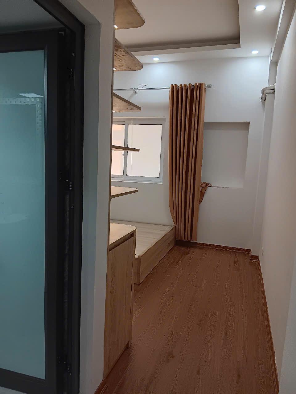 Em cần bán căn chung cư có sổ đỏ 74m2*2 ngủ, giá rẻ nhất khu vực Linh Đàm, Hoàng Mai2346000