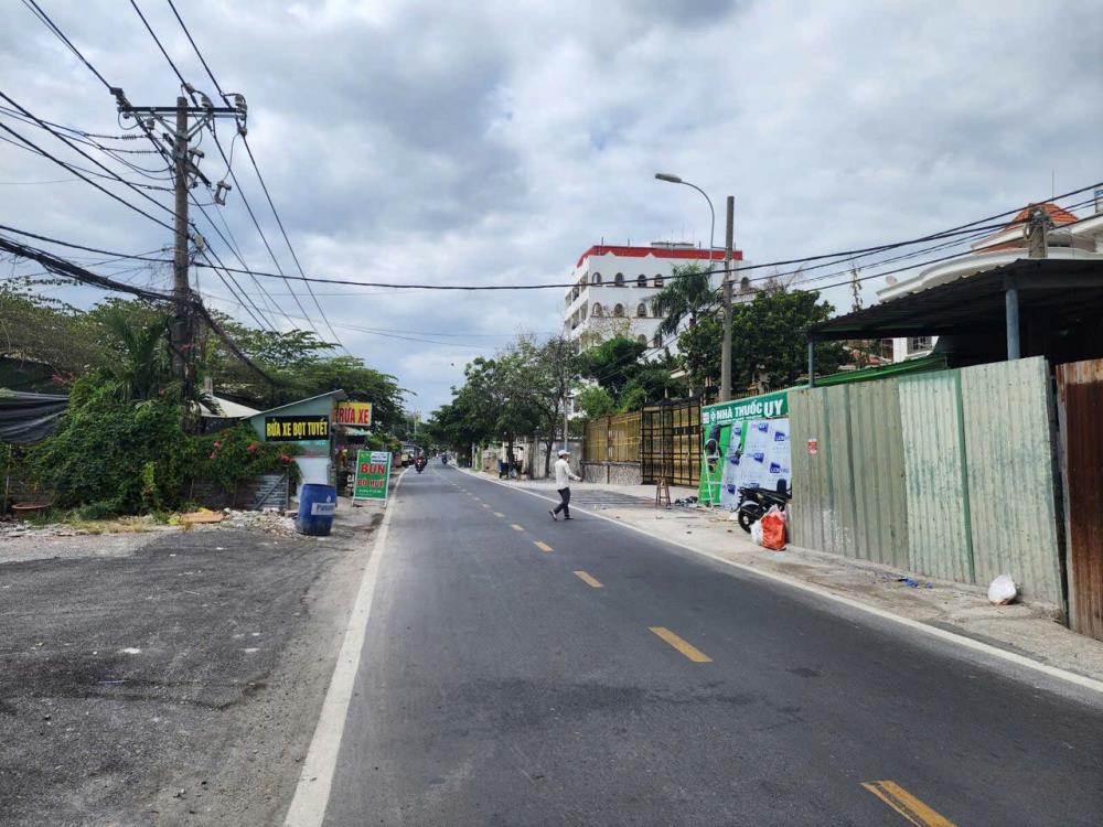 Bán đất diện tích lớn 1968 m2 tại đường Bưng Ông Thoàn, P Tăng Nhơn Phú B, Quận 9, TP HCM2557784