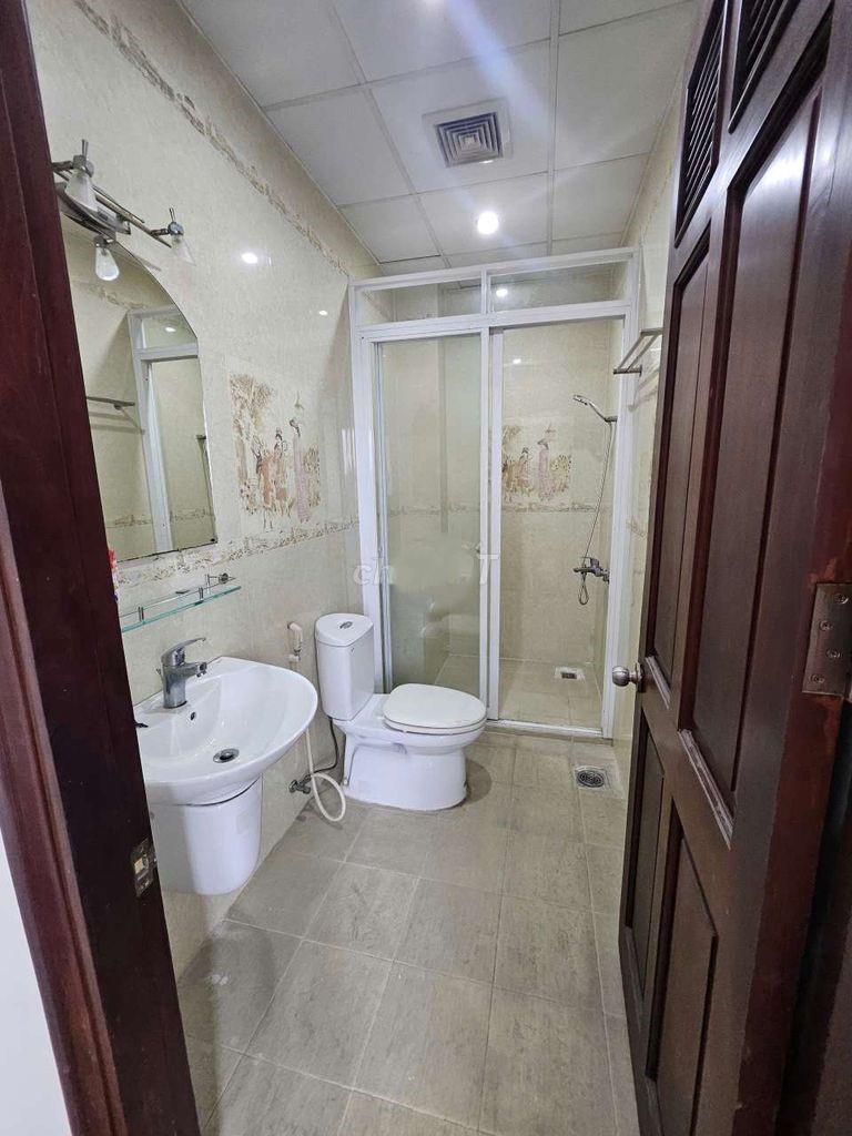 CHO THUÊ NGAY NHÀ ĐẸP 3 TẦNG, 4 PHÒNG NGỦ, 4 TOILET,TÂY THẠNH - TÂN PHÚ - GIÁ CHỈ 18 TRIỆU/THÁNG!2312394