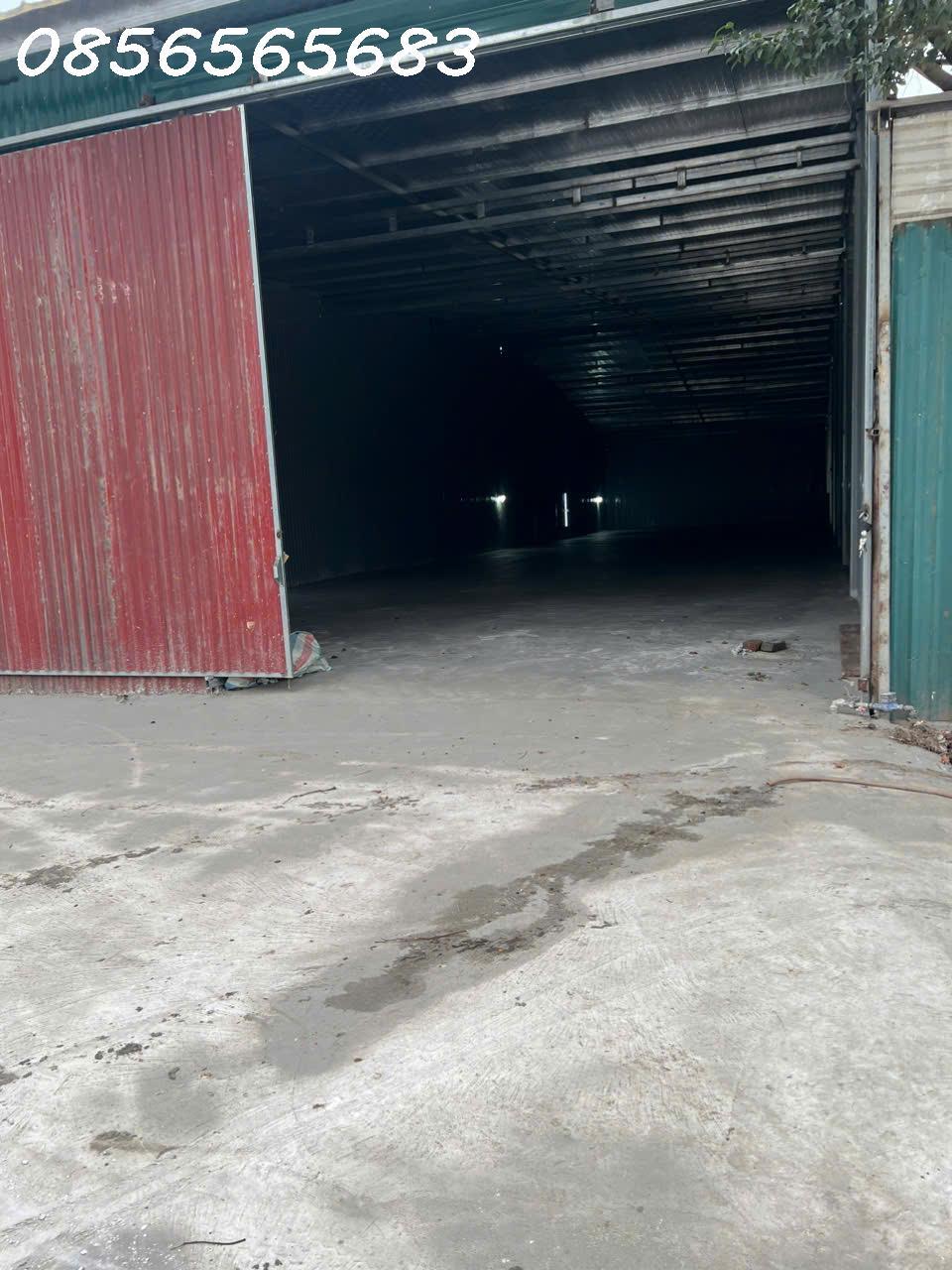 Chính chủ cho thuê kho mặt đường to, gần trường tiểu học Yên Xá, cổng sau viện K Tân Triều2610782