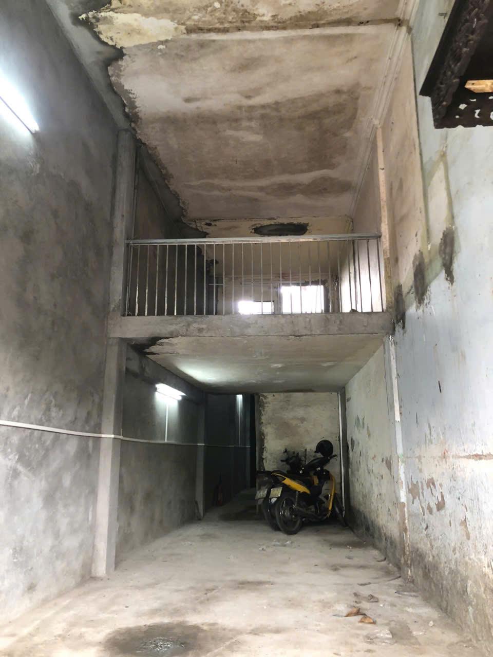 Cho thuê Mặt bằng làm Đồng Nát, Sửa Xe, Mát Xa Phố Giải Phóng 70m2 x 1.5 tầng, 12 Triệu2555167