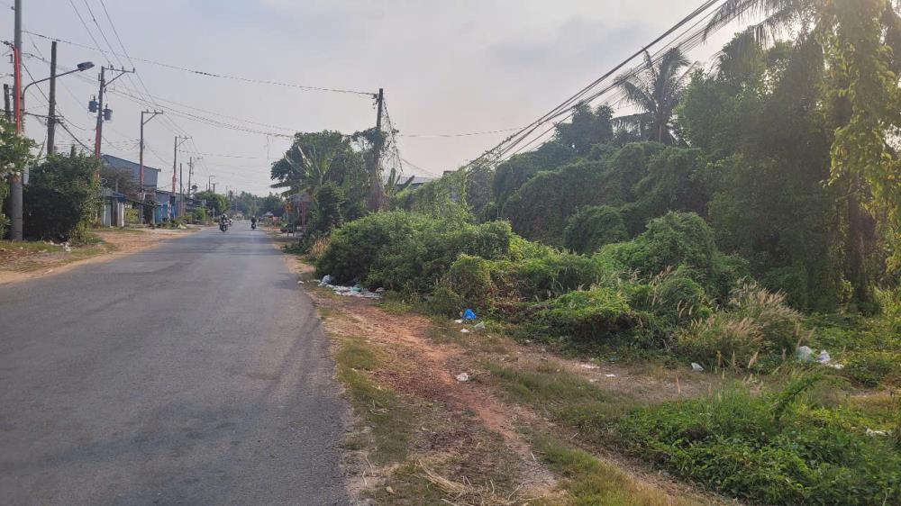 CẦN BÁN ĐẤT:  13000m2 - Tại Phường Long Thành Trung- Trung Tâm Thị Xã Hòa Thành- tỉnh Tây Ninh- chỉ hơn 2 triệu/m22590532