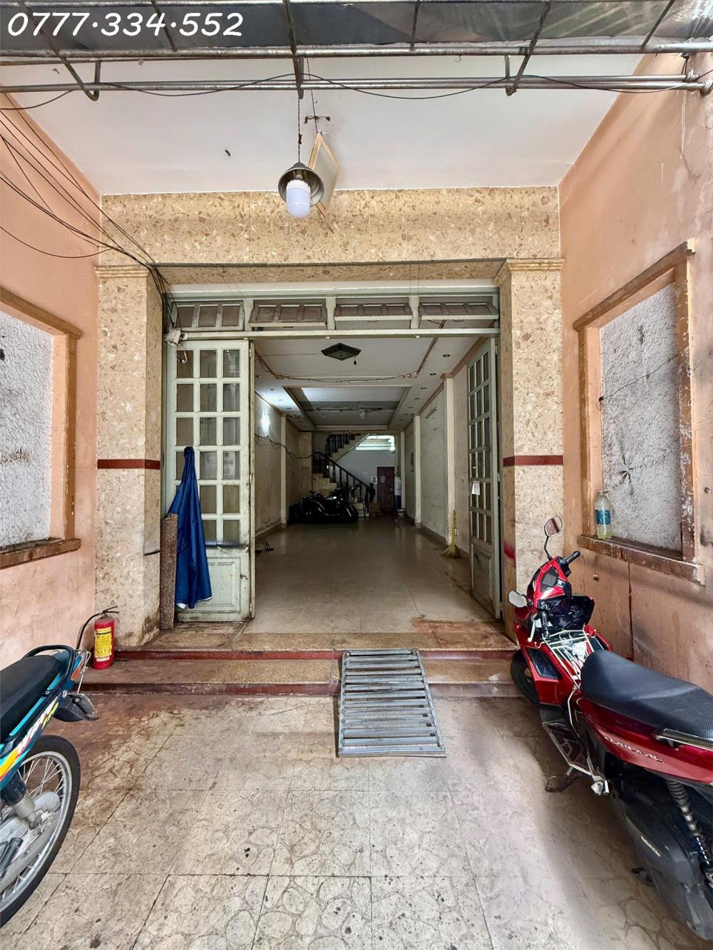 CHO THUÊ MẶT BẰNG THÔ GIÁ RẺ QUẬN 102419853