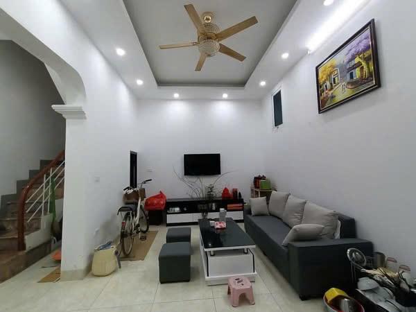 NHÀ ĐẸP - GIÁ TỐT - Vị Trí Đắc Địa Tại Phố Trần Khát Chân, Quận Hai Bà Trưng, Hà Nội2502159