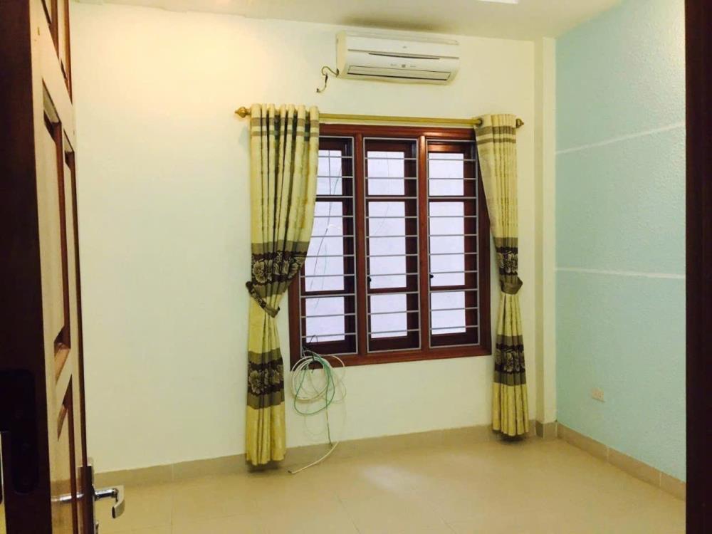 Bán nhà TT Cầu Giấy 40M2 4 tầng nhỉnh 7 tỷ gần Đại Học Sư Phạm Hà Nội2428809