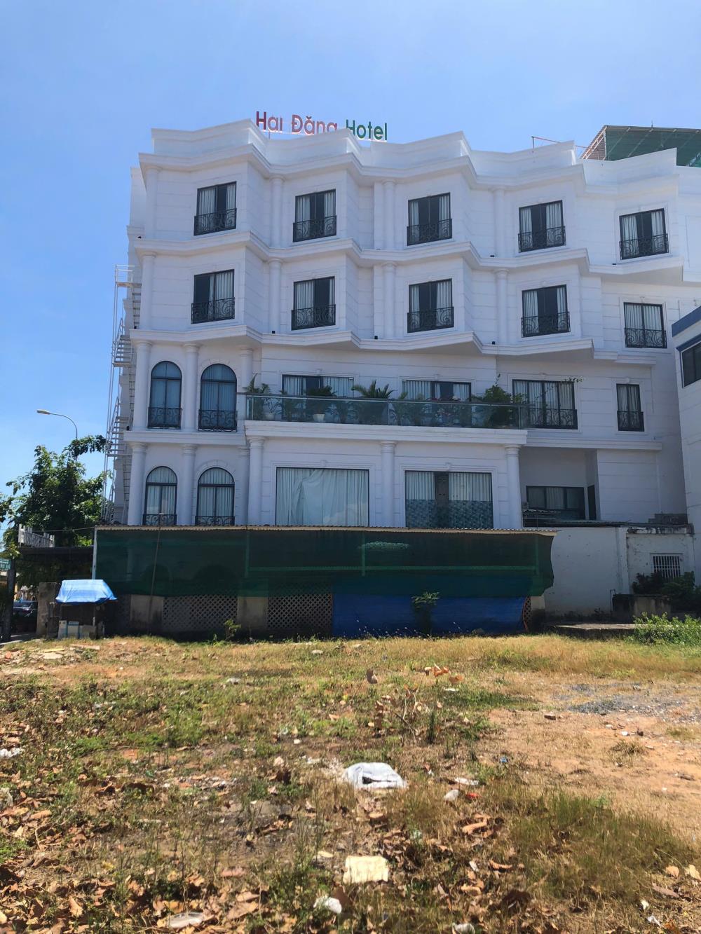 Chính chủ bán tòa nhà khách sạn mới xây xong: 680,8m2, có 32 phòng cho thuê, diện tích đất: 680,8 m22585304