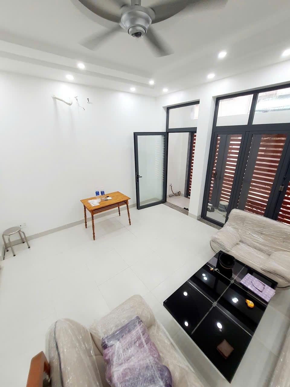 Bán nhà quận 10, đường Hòa Hảo, 64m2, hẻm xe hơi, 4 tầng, 15.9 tỷ2556690