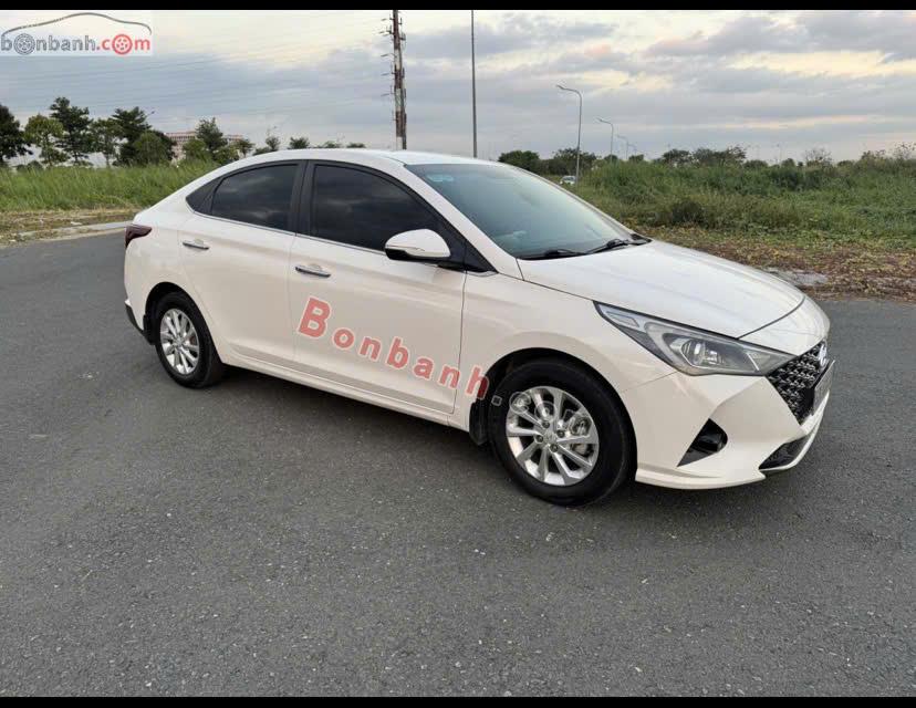 Cần bán xe Hyundai Accent 20212615454