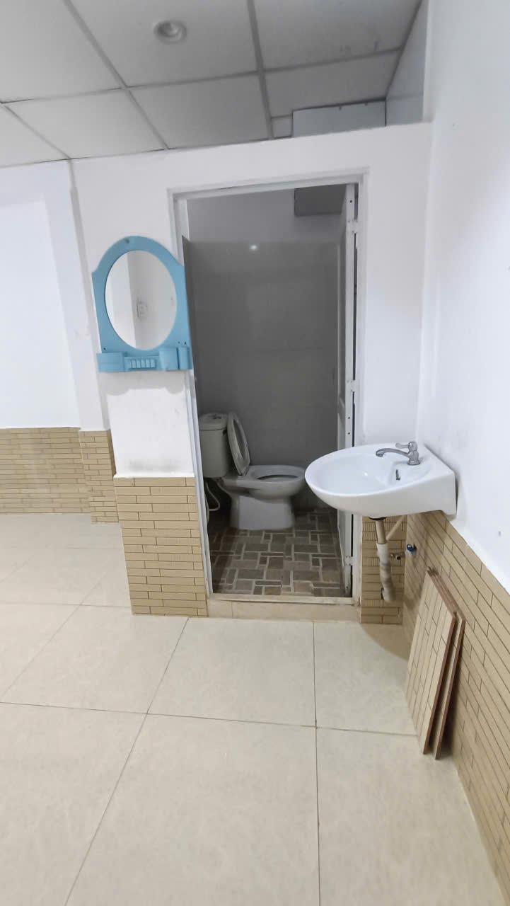 Nhà 3,8 triệu hẻm Đề Thám2616608