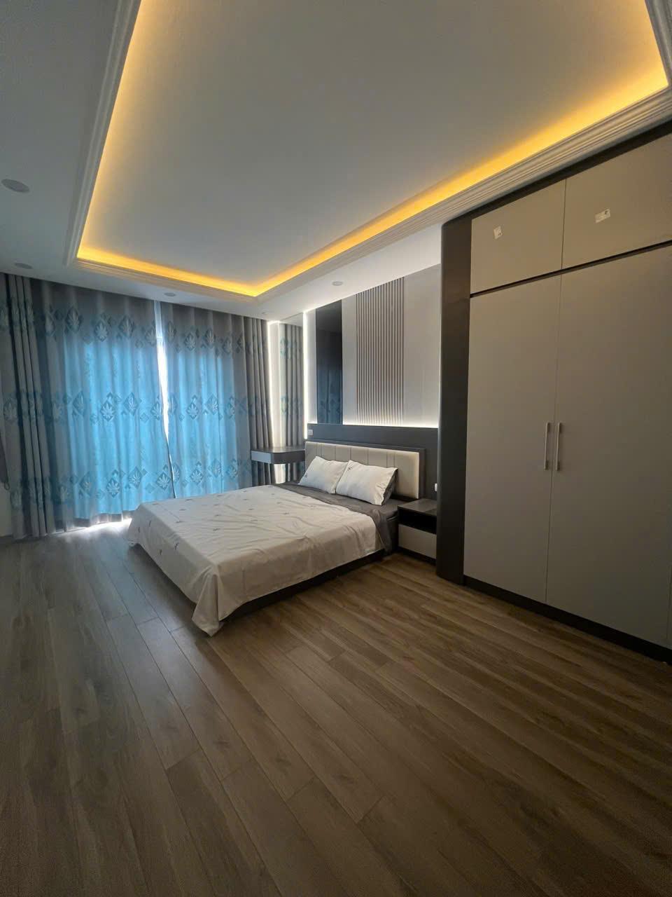 Nhà đẹp Phú Diễn 30m2 5 tầng mới tinh cạnh ĐH Tài Nguyên MT giá 6 tỷ2518914