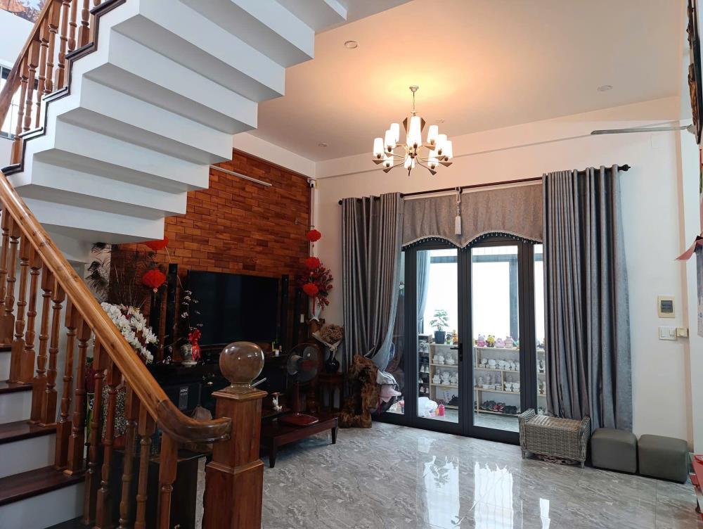 Bán nhà 2 tầng 2 mê kiệt ô tô Nguyễn Sinh Cung sát Siêu Thị Gia Lạc cách mặt tiền 30m2616356