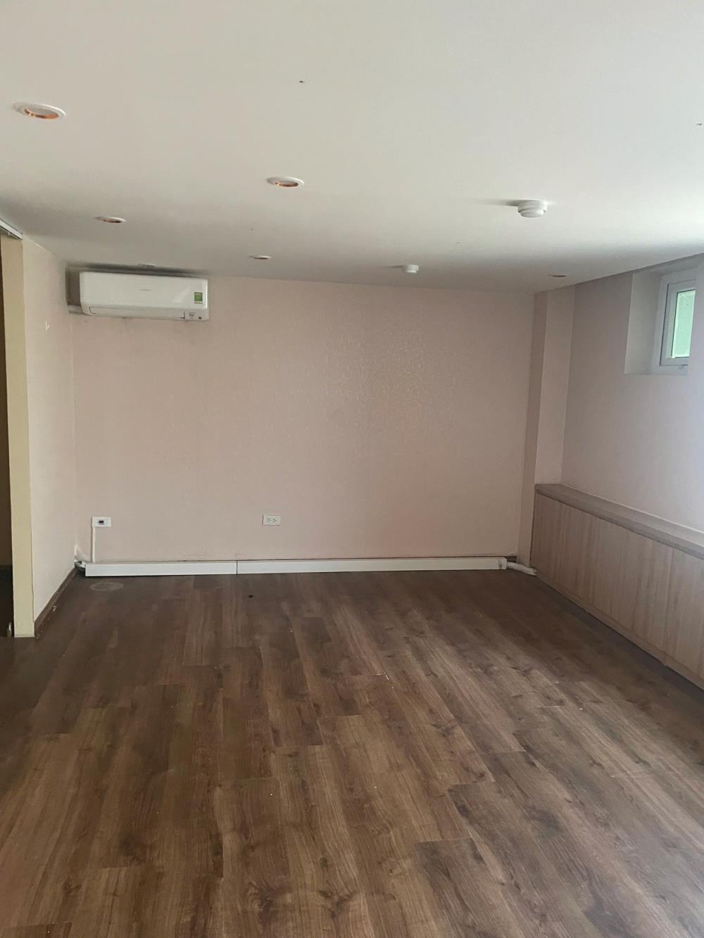 Cho thuê nhà A10 Nam Trung Yên 4 tầng x 80m2 thông sàn, 50 Triệu LÀM VP, KD ONLINE2615592
