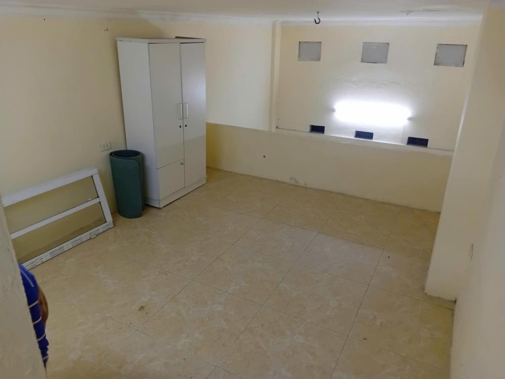 Cần cho thuê nhà ngõ 134 Đê Trần Khát Chân, 30m2, 3 tầng, 3 ngủ, 9 triệu/tháng2361657