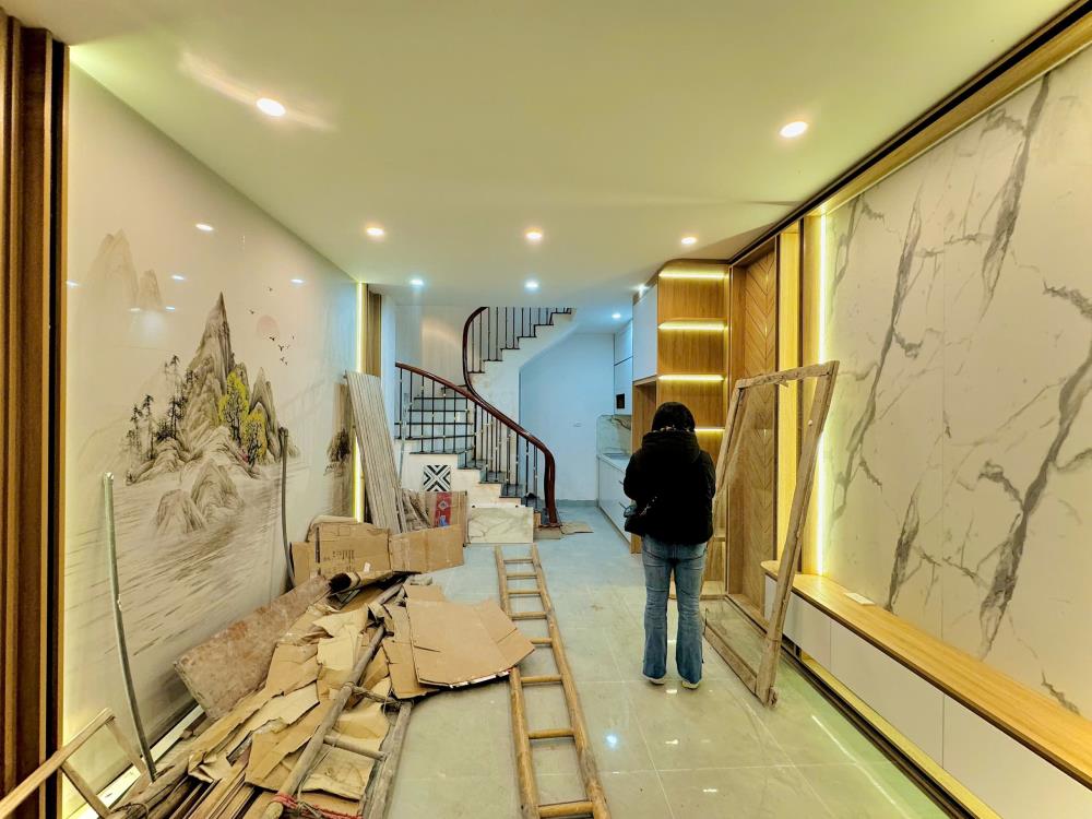 Siêu vip bán nhà riêng Lô góc Phố Hồng Mai, Hai Bà Trưng 4 tầng, 35m2, mặt tiền 3.8m, gần BKX2410347