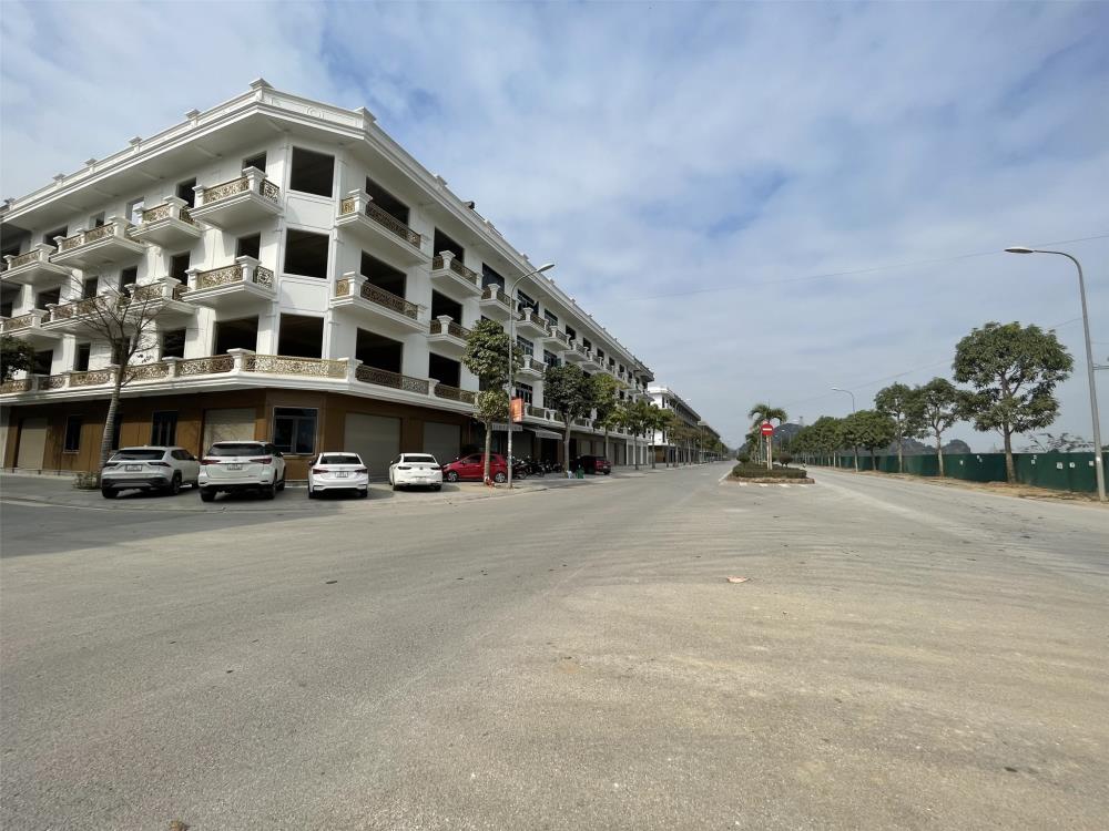 SHOPHOUSE  4 TẦNG. TRỤC ĐẠI LỘ CSEDP. SẴN SỔ BÀN GIAO NGAY. LH: 0966 343 9692548707