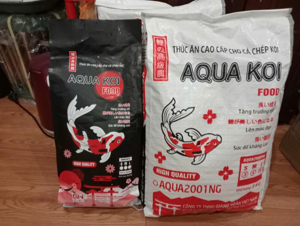 AquaKoi ra đời như một giải pháp toàn diện – kết hợp giữa công nghệ sinh học tiên tiến và sự thấu hiểu sâu sắc về cá Koi – mang lại chế độ dinh dưỡng tối ưu, bền vững và an toàn tuyệt đối.2595322