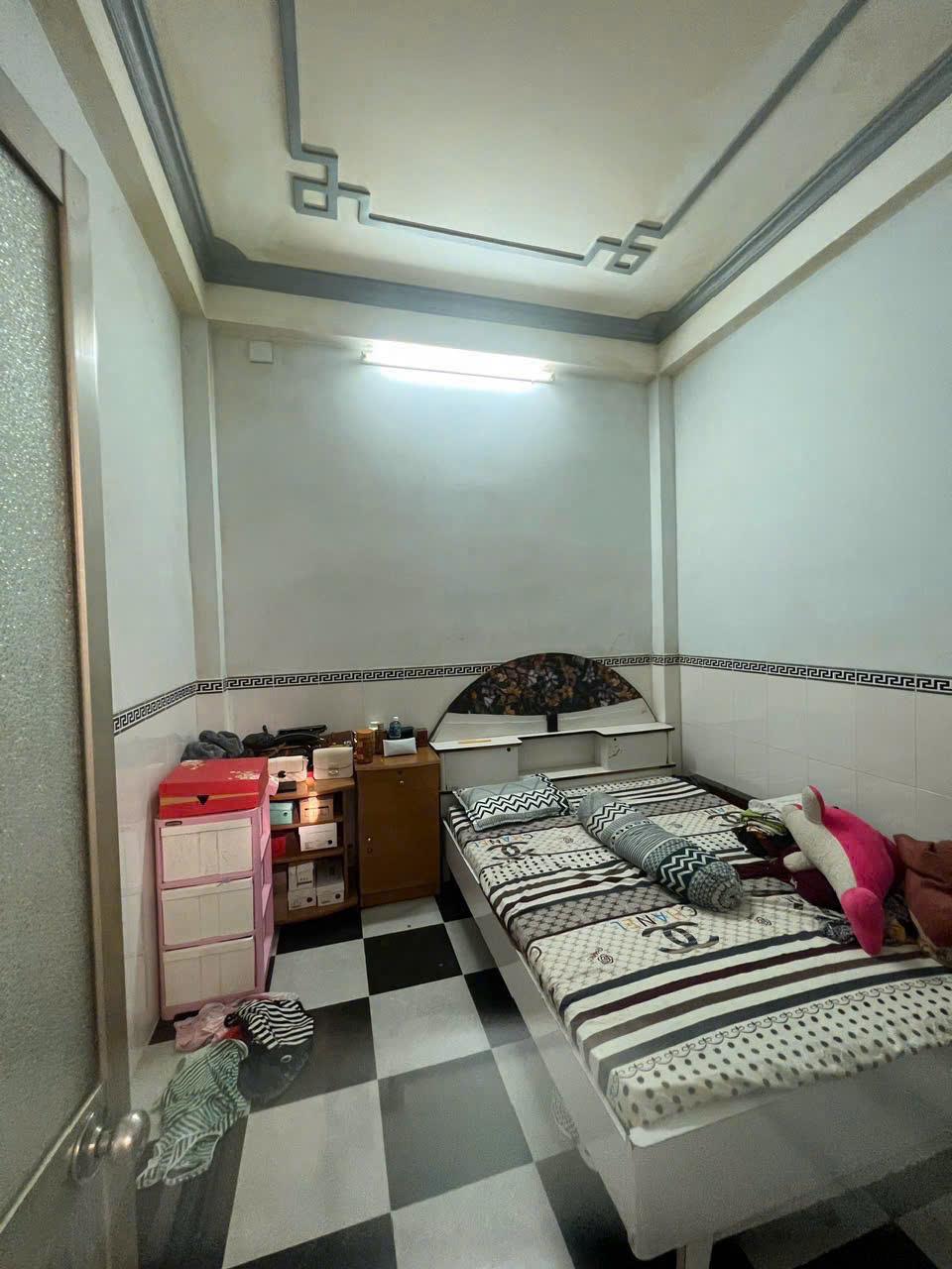 CHÍNH CHỦ BÁN NHÀ 1 TRỆT 1 LẦU HẺM TRẦN PHÚ - P. LẠC ĐẠO - TP.PHAN THIẾT2520455