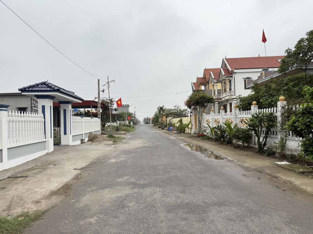 bán lô đất trục vuông góc với biển giao phong 84m2 giá 1.x tỷ2580285