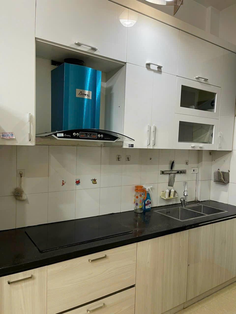 Cho thuê nhà Phố Chùa Hà 4.5 tầng, 25m2, 3 ngủ, VP kết hợp ở gia đình 14 Triệu2536407