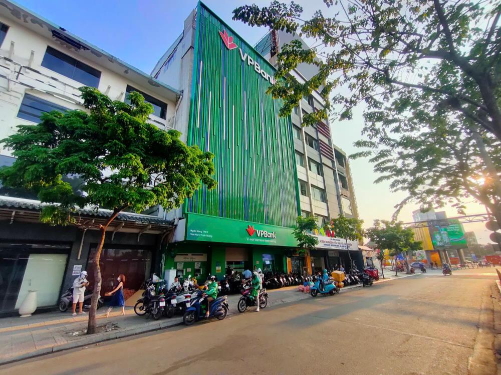 CHO THUÊ NHÀ MẶT PHỐ HÀM NGHI - QUẬN 1 - VỊ TRÍ VÀNG - 230M2 - 4 TẦNG - GIÁ HỢP LÝ2609032