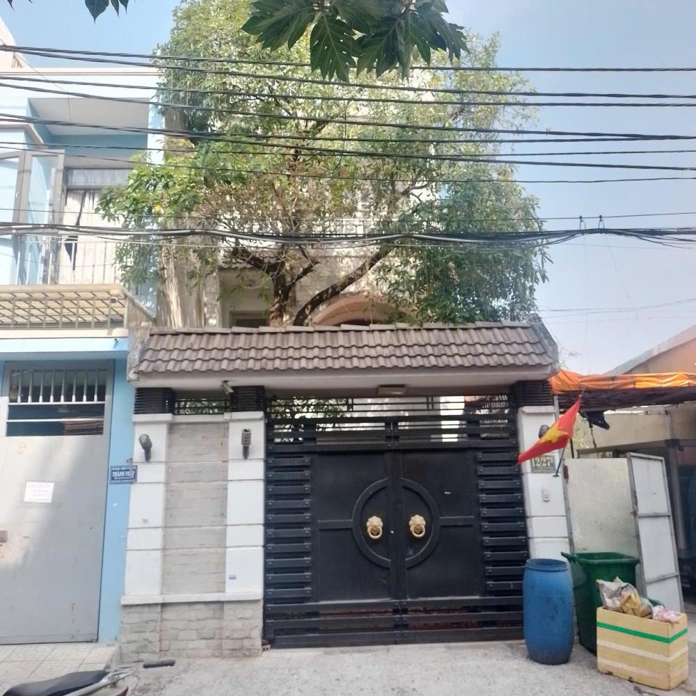 Nhà Nguyên Căn 4 Tầng Đẹp, Đường Rộng Xe Tải, Xuân Thới Thượng, Hóc Môn2429612
