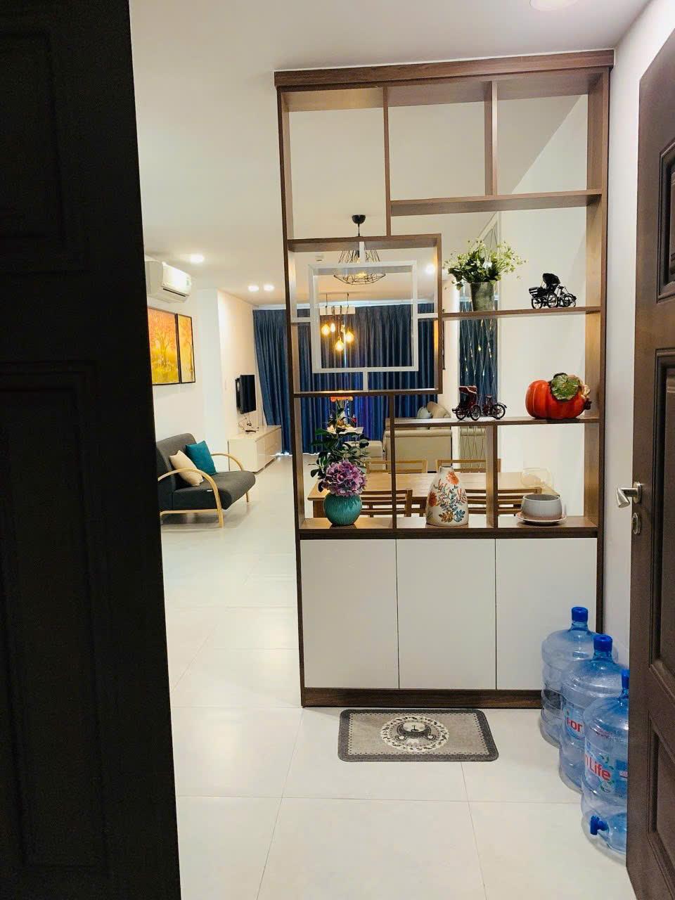 Căn hộ scenic valley 80m2 2pn cần cho thuê giá 20tr/th2626745