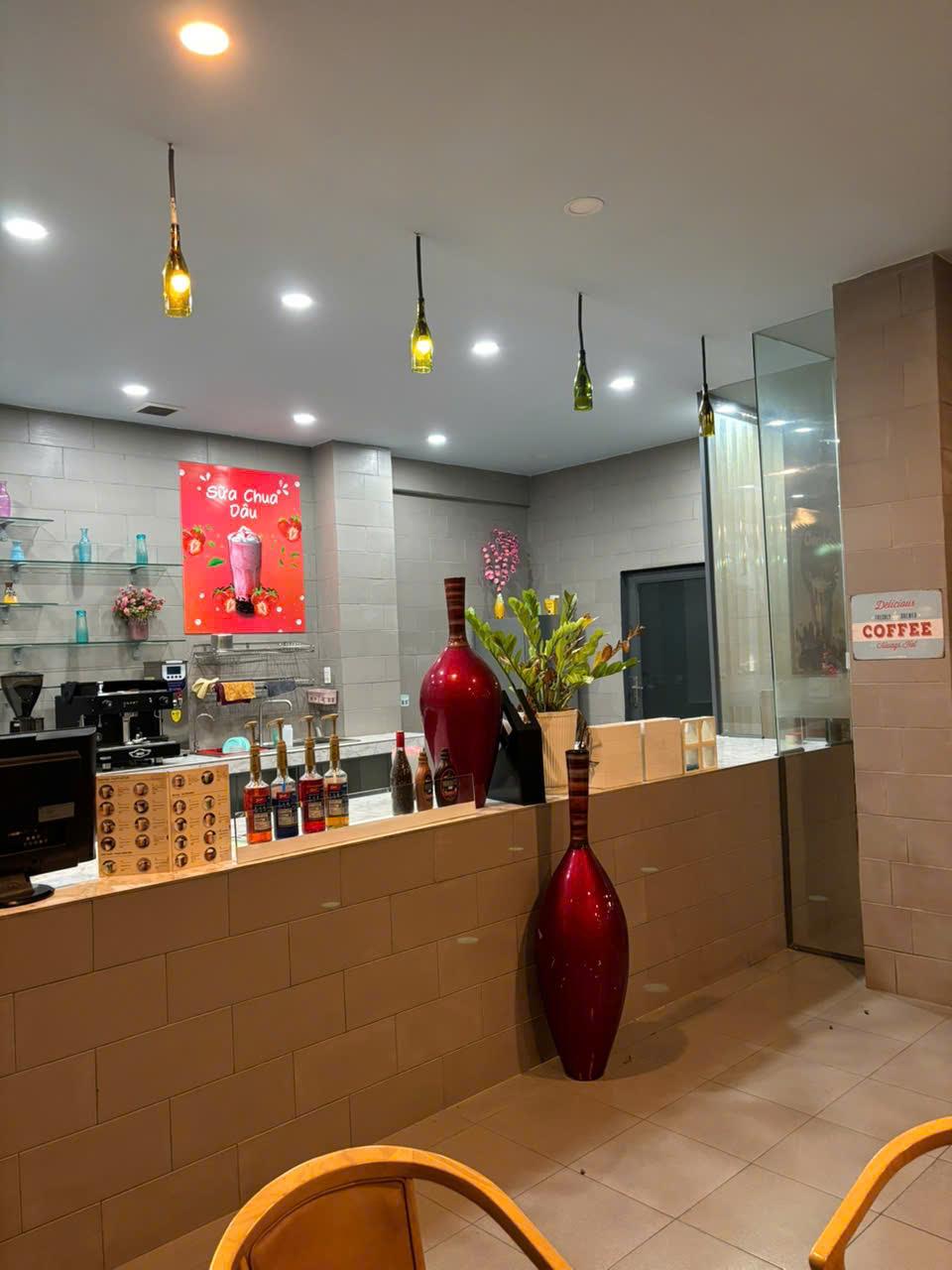 Cho thuê Quán hoặc bán Địa chỉ : 10-12-14 Đường số 50, P Tân Tạo, Q Bình Tân, TPHCM2513479