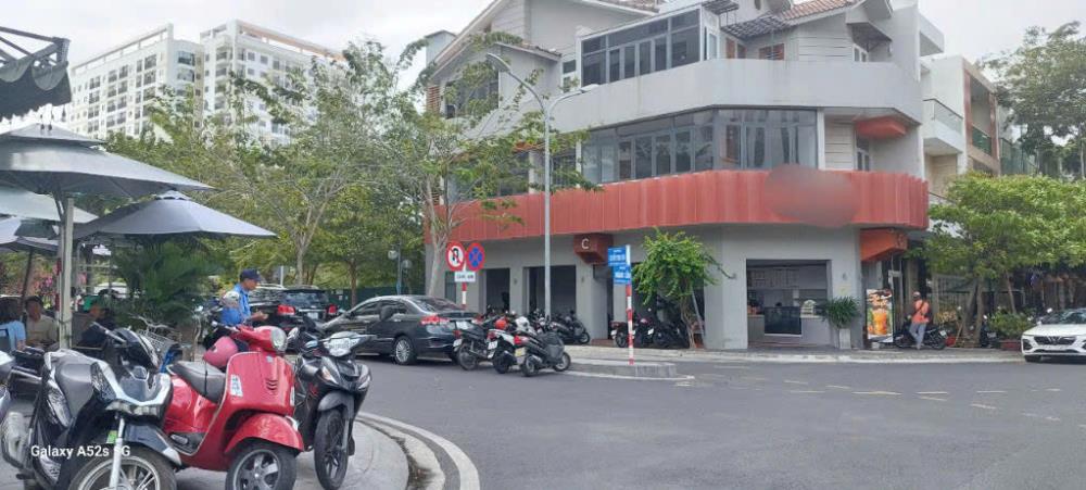 Chính chủ cho thuê mặt bằng 2 tấng tại góc ngã 4 KĐT Vĩnh Điềm Trung, Nha Trang2608126
