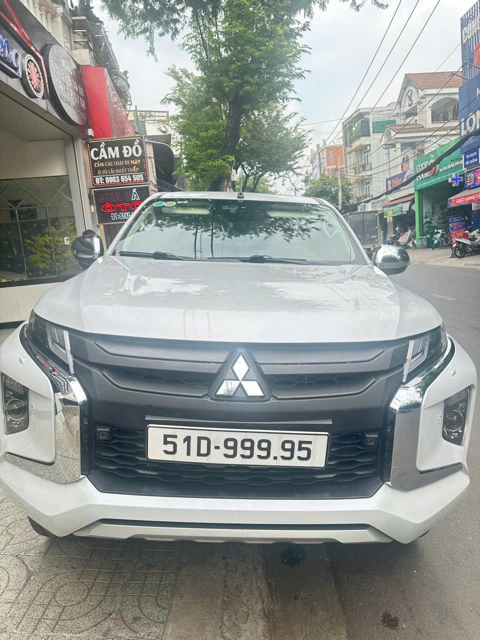 Chính chủ bán xe Mitsubishi triton 2020 4x42613797