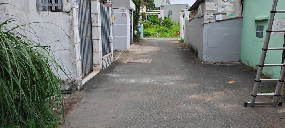 Chính chủ bán lô đất đẹp, nở hậu, hẻm 22, Gò Cát, Phường Phú Hữu, Quận 92494426