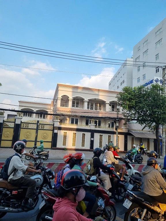 Không dùng đến Bán gấp mặt tiền 817 Huỳnh Tấn Phát, P Phú Thuận, quận 7, HCM2419712