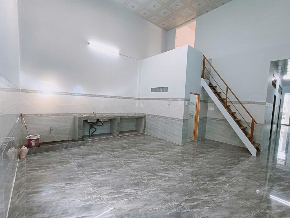 nhà mới đẹp 7 triệu 3 phòng ngủ gần chợ An Nghiệp (Mít Nài)2578443