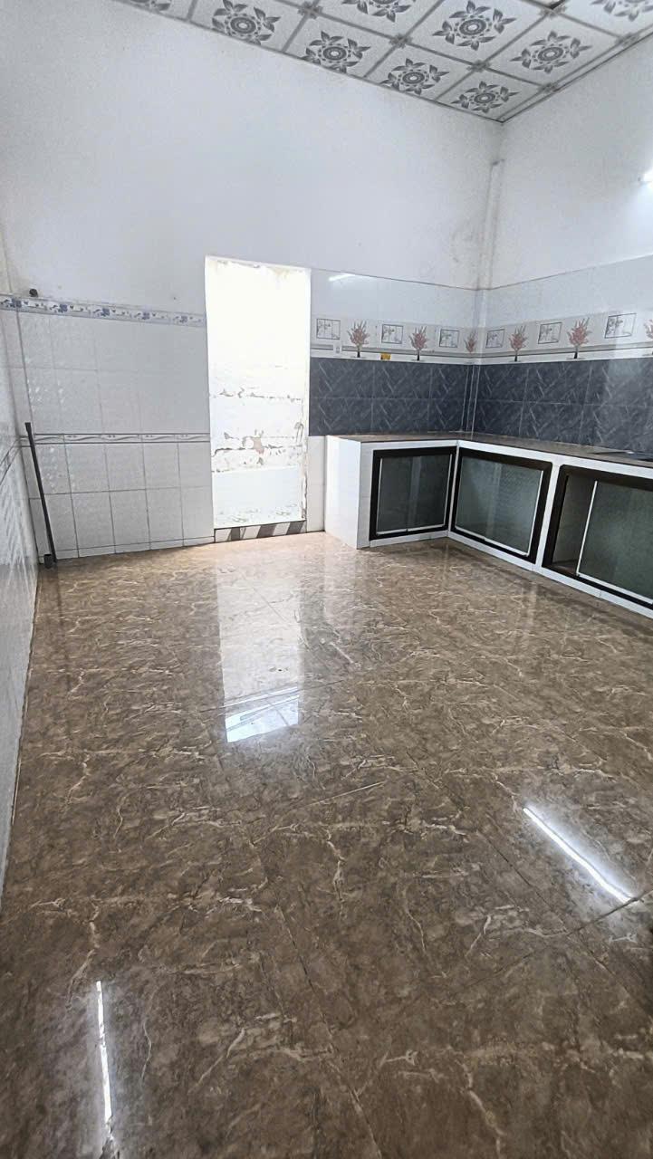 nhà 5,5 triệu 2 phòng ngủ gần bệnh viện đa khoa Trung Ương2411858
