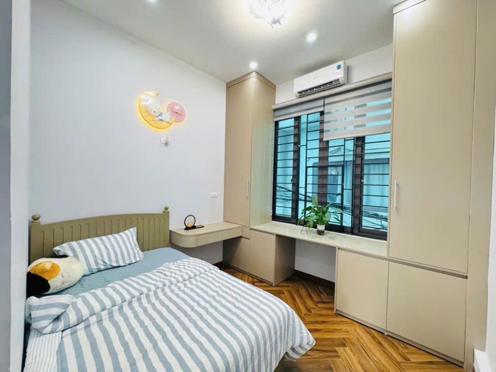 Bán nhà Giảng Võ Đống Đa_Nhà Đẹp Ba Thoáng_Sân Để Xe Riêng_50mx4T_Giá: 8.7 Tỷ_Lh: 0396935190.2492965