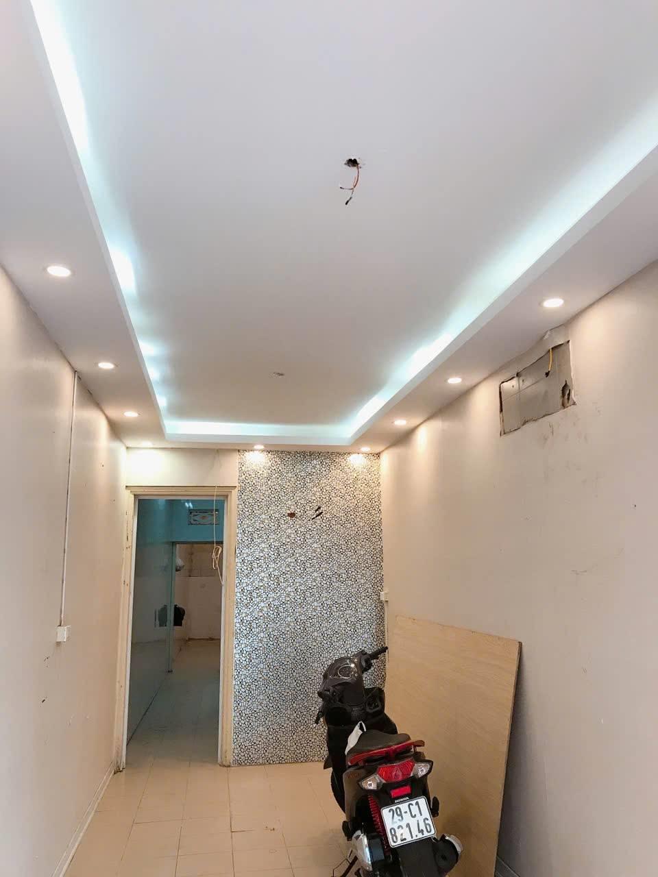 Cho thuê nhà ngõ ô tô Làm VP, KD online Phố Lê Đại Hành, 3 tầng x 50m2, 4 phòng, 23 Triệu2541625