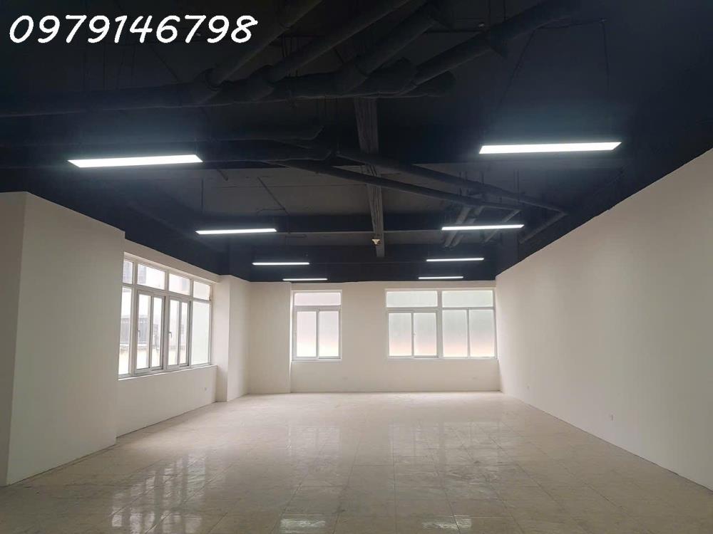 Cần bán gấp sàn thương mại 600 m2 tại tầng 1 tòa nhà Unimax, số 210 Quang Trung, Hà Đông, Hà Nội. Liên hệ:  09791467982432179