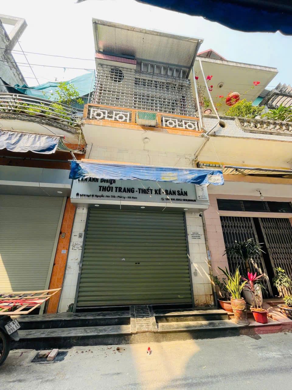 Chào bán căn nhà 3 tầng kinh doanh buôn bán được, ngay tại trung tâm TP Phủ Lý ngay gần cổng chợ bầu, P. Châu Cầu - TP. Phủ Lý - T. Hà Nam2618653