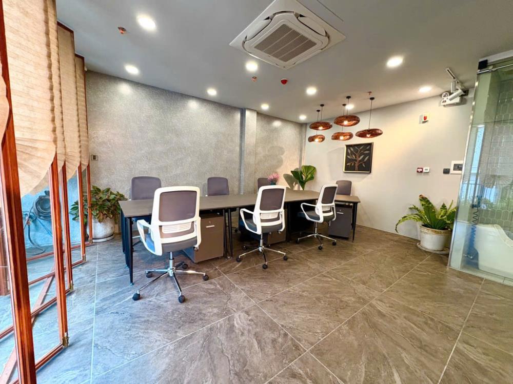 Tòa nhà văn phòng mới xây 100% trung tâm quận 3 - khu sầm uất nhất2496116
