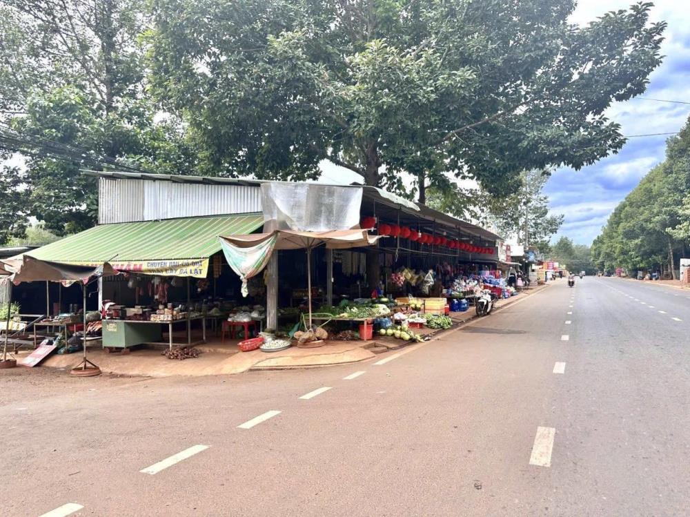 BÁN (2,2SÀO 2250M2) 2SHR LỘ NHỰA THÔNG THĂNG CỔNG (3 KCN 240N CN) SÁT TRƯỜNG CHỢ KHO XƯỞNG 1,9 TỶ2317248