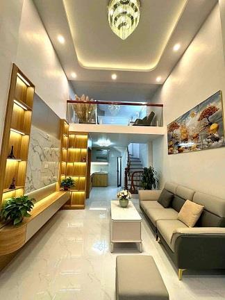 NHÀ ĐẸP SIÊU HOT PHỐ TÔN ĐỨC THẮNG- RẼ NHẸ RA MP - HAI THOÁNG - FULL NỘI THẤT.2447241