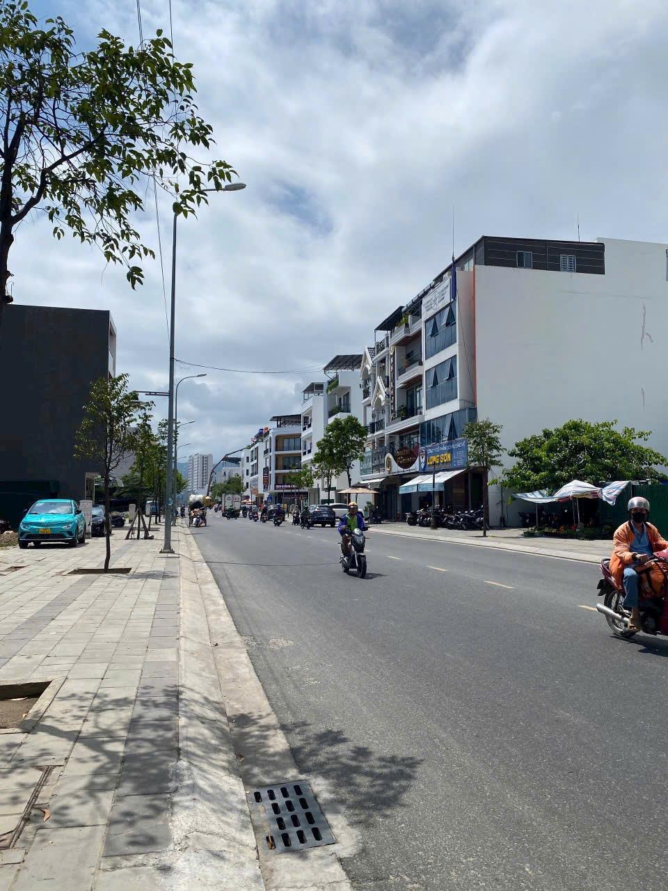 CHO THUÊ NHÀ 5 TẦNG MẶT TIỀN ĐƯỜNG THÍCH QUẢNG ĐỨC (SỐ 4) , P. PHƯỚC HẢI. TP NHA TRANG2557368