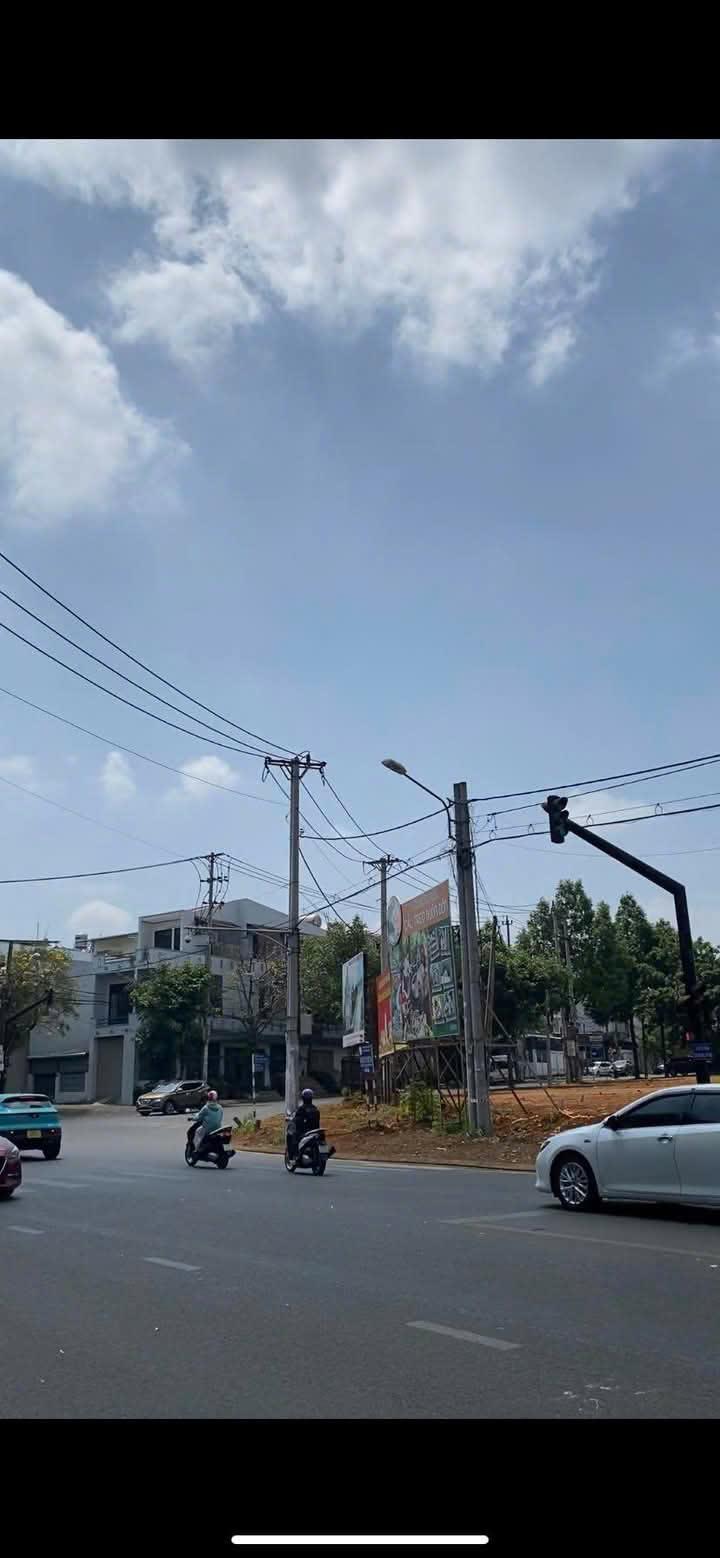 CẦN BÁN NHANH LÔ ĐẤT 2 MẶT TIỀN TẠI P.Thành Nhất, TP.Buôn Ma Thuột ,tỉnh Đắk Lắk2596910