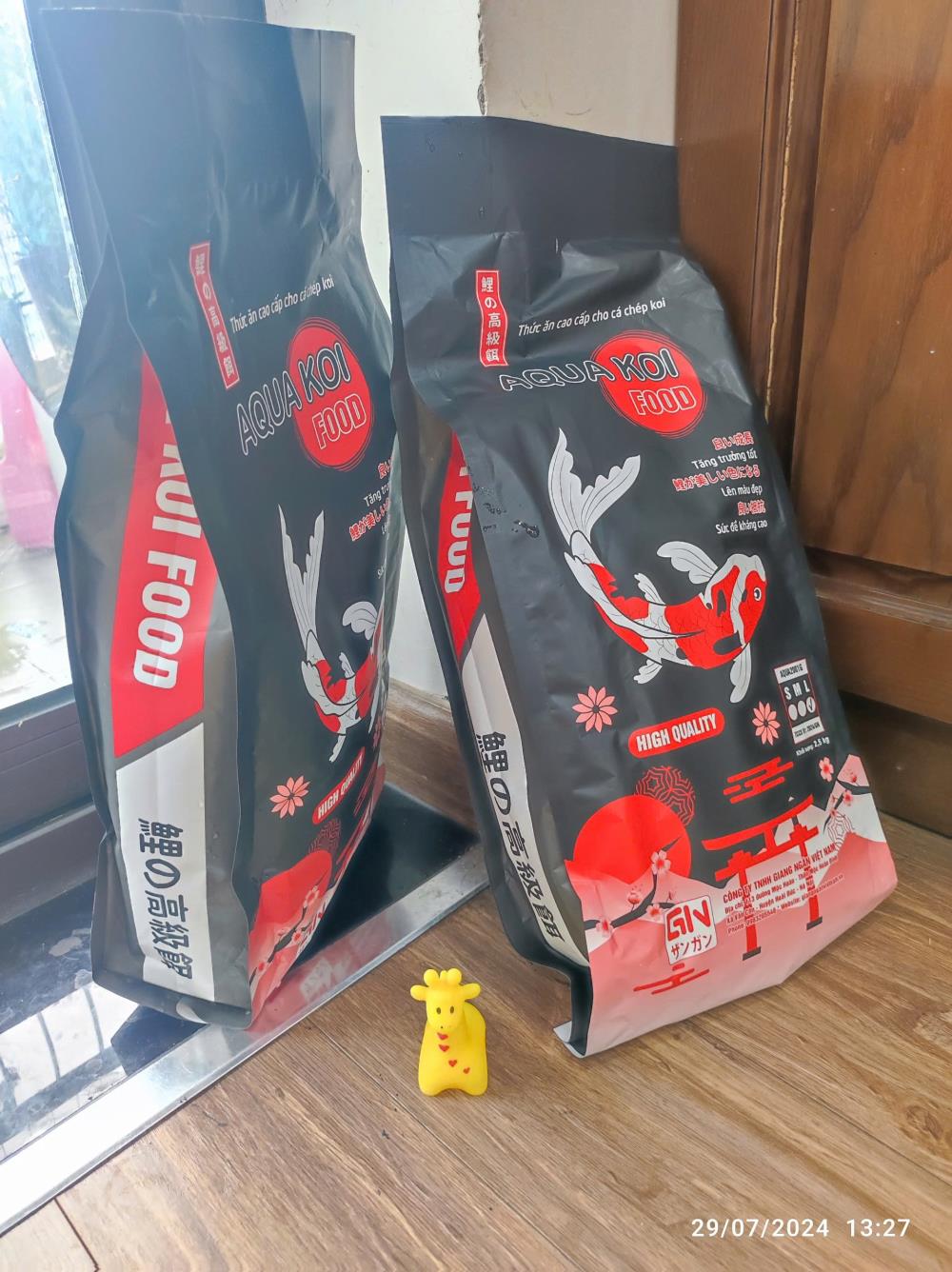 AQUA KOI – DINH DƯỠNG TINH TUYỂN CHO CÁ KOI CHUẨN NHẬT2595377