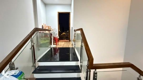 Nhà 3 tầng 103m ô tô trước nhà -Khuê Trung - Giá chỉ 5,05 tỷ .2562960