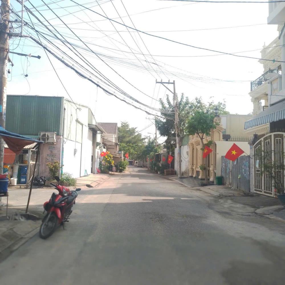 Nhà Nguyên Căn 4 Tầng Đẹp, Đường Rộng Xe Tải, Xuân Thới Thượng, Hóc Môn2429611