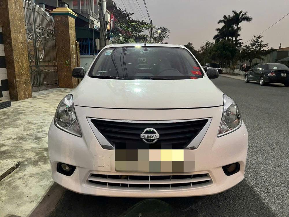 Chính chủ cần bán xe Nissan sunny sx 2014 MT2620504